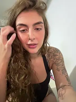 miiabellovic online show from April 15, 5:17 pm