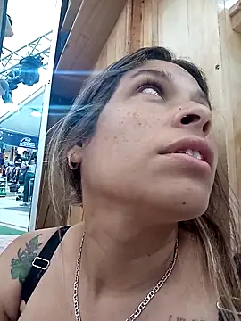 alanna6950 online show from March 31, 4:09 pm