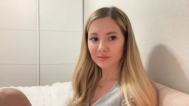 NensySafrons online show from March 23, 4:40 pm