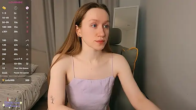 mowalova online show from June 20, 5:45 am