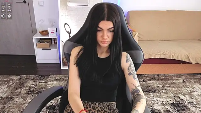 AnacondaOnn online show from March 31, 6:26 am