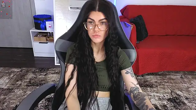 AnacondaOnn online show from May 30, 6:20 am