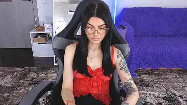 AnacondaOnn online show from April 19, 7:42 am