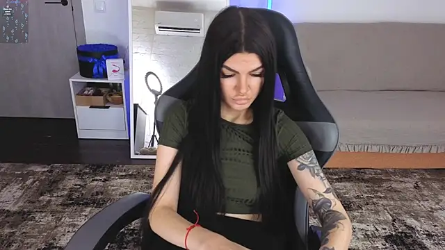 AnacondaOnn online show from May 17, 7:52 am