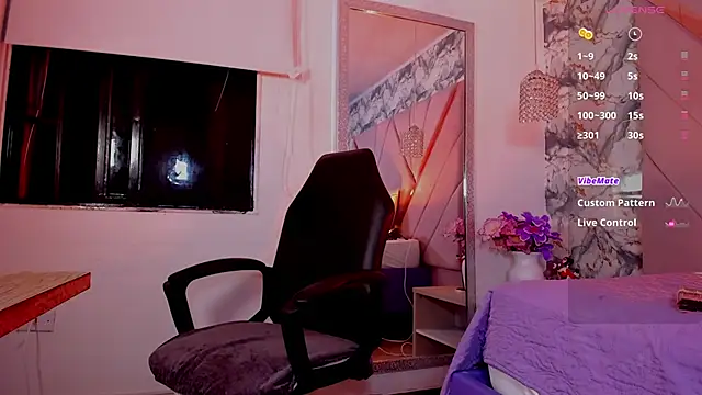 mia rouxx1 online show from June 19, 5:46 am