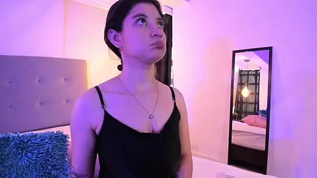 LindaCatalina  online show from March 31, 12:51 pm