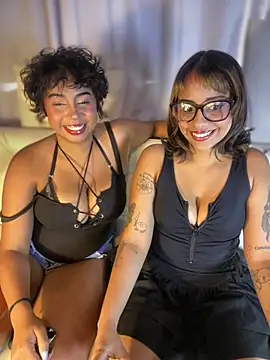 LeylaKnox online show from June 3, 7:18 pm