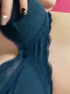 vvtzzu online show from March 23, 11:59 pm