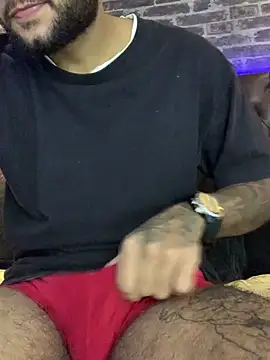 KyleJoss30 online show from April 10, 9:44 pm