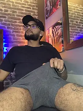 KyleJoss30 online show from April 14, 9:42 pm