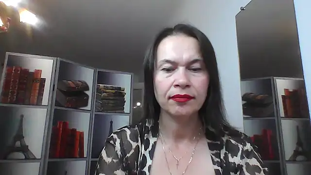 Selena Moo online show from July 22, 8:27 am