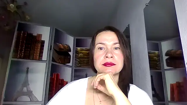 Selena Moo online show from March 23, 6:35 am