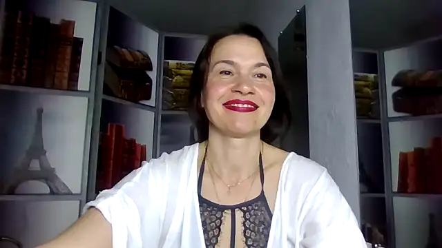 Selena Moo online show from March 27, 8:26 am