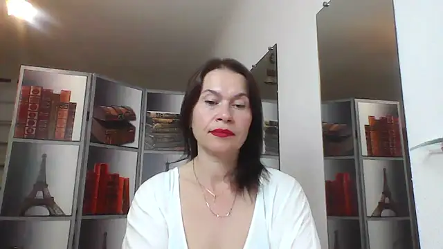 Selena Moo online show from June 19, 9:26 am