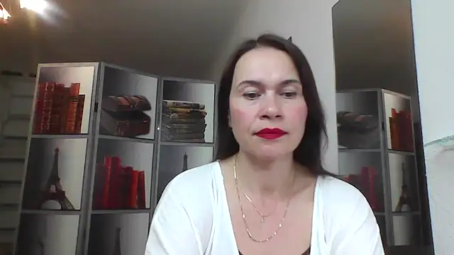 Selena Moo online show from June 2, 11:43 am