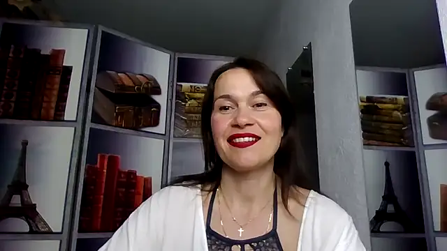 Selena Moo online show from April 9, 2:12 pm