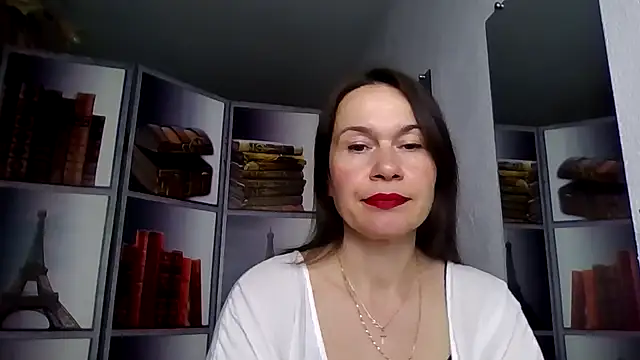 Selena Moo online show from April 12, 6:49 am