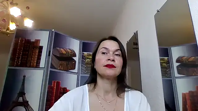 Selena Moo online show from April 23, 8:21 am