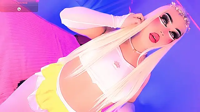 Valentina Smith1  online show from April 4, 5:36 am