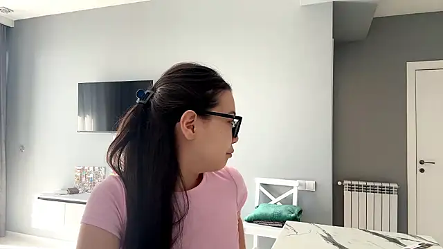 Snapshot of CitratedSpinning chatting on March 21, 6:36 am CitratedSpinning online show from March 21, 6:36 am