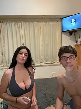 StefyStevis online show from April 24, 3:30 am