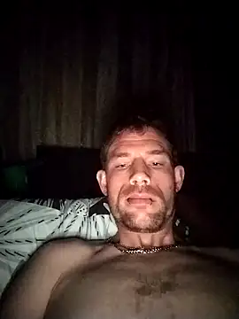 deepthroat12398 online show from April 24, 9:39 pm