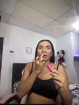 Blowjob-Queen  online show from April 1, 3:08 am