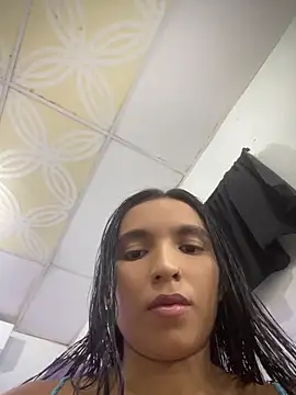 Snapshot of Blowjob-Queen_ chatting on June 9, 4:35 am Blowjob-Queen online show from June 9, 4:35 am