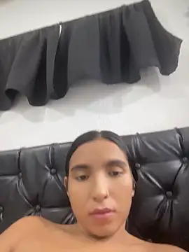 Snapshot of Blowjob-Queen_ chatting on June 6, 3:56 am Blowjob-Queen online show from June 6, 3:56 am