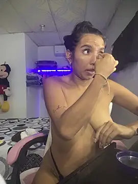 Blowjob-Queen  online show from April 24, 2:35 am