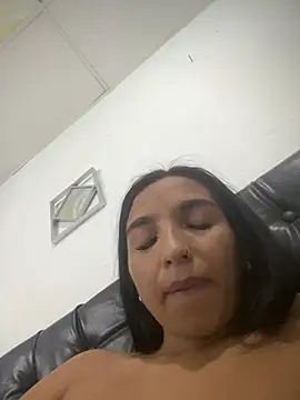 Blowjob-Queen  online show from April 9, 4:14 am