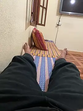 yassineamri online show from April 22, 6:47 pm