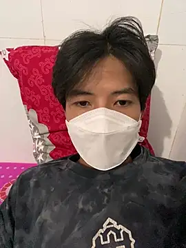 Nguyencuong1999 online show from March 20, 8:48 am