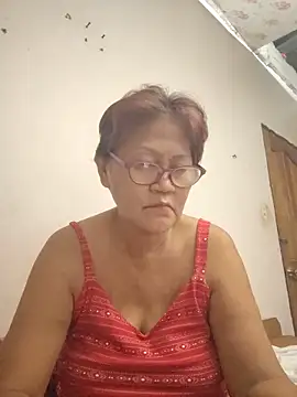 Sunflower1956 online show from June 20, 8:58 pm