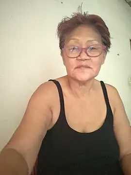 Sunflower1956 online show from June 12, 5:27 am