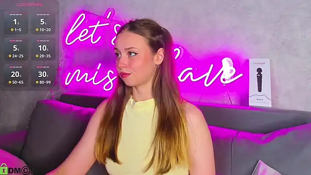 Snapshot of Vanessa_Williamsonn chatting on June 15, 5:23 pm Vanessa Williamsonn online show from June 15, 5:23 pm