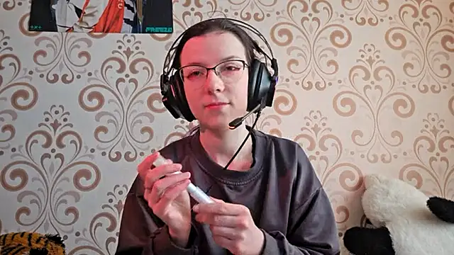 Snapshot of IsaSantella chatting on March 26, 9:51 am IsaSantella online show from March 26, 9:51 am