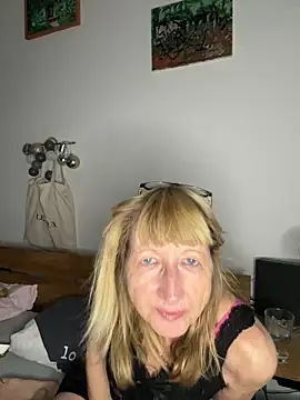MatureKim online show from May 11, 6:49 pm