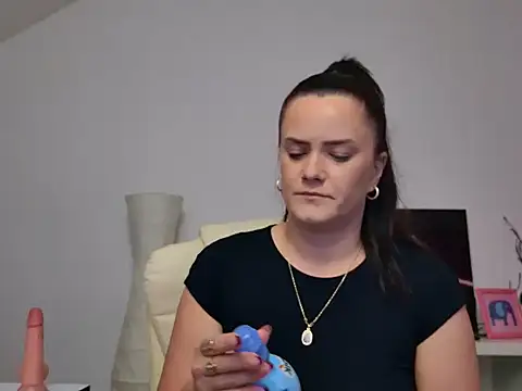 NicolSparkleX online show from May 20, 6:43 am