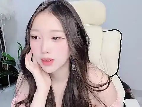 Yukiy8877 online show from March 23, 9:25 pm