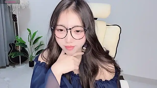 Yukiy8877 online show from March 24, 9:59 pm