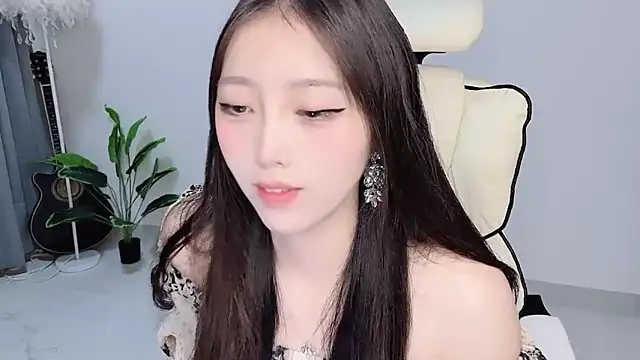 Yukiy8877 online show from April 10, 10:55 am