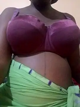 Snapshot of Coco2vee chatting on March 22, 4:38 am Coco2vee online show from March 22, 4:38 am