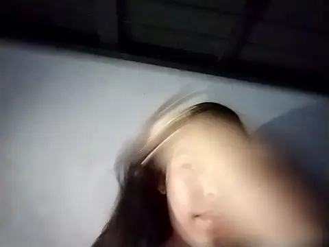 goddessriri01 online show from March 22, 10:55 pm