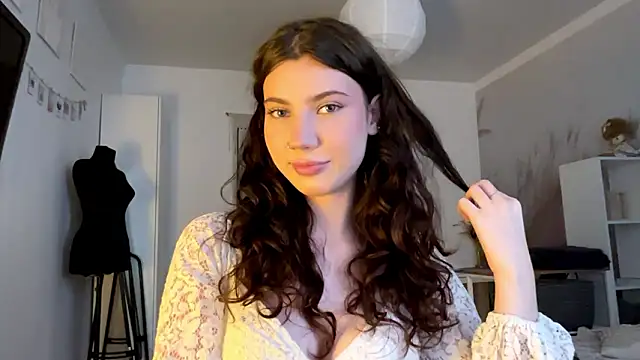 ShandyTreys online show from March 22, 1:12 pm