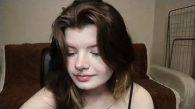 Eva Ange online show from May 4, 4:54 pm