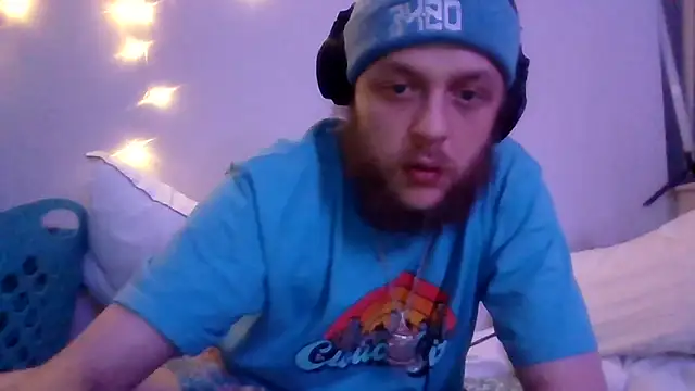 alejandro69420 online show from May 4, 11:24 am