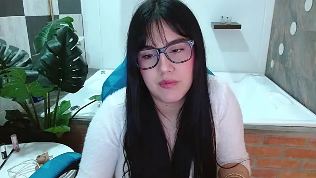 Sofiia Vega  online show from March 23, 1:11 pm