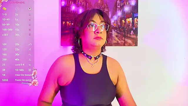 alexa cruz   online show from August 6, 11:49 am