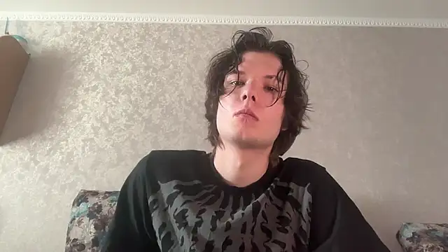 tomasdickpick online show from June 17, 7:19 am